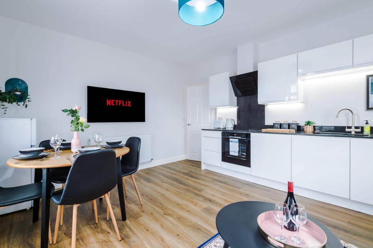 Hearsall Place Serviced Apartment Coventry Esterno foto