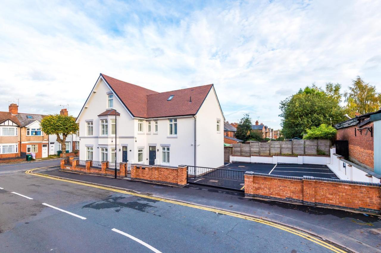 Hearsall Place Serviced Apartment Coventry Esterno foto