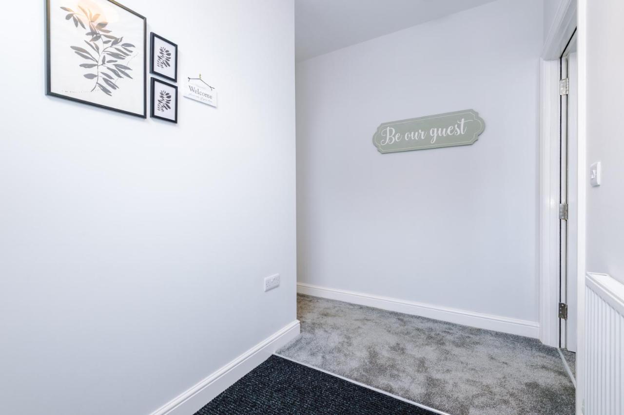 Hearsall Place Serviced Apartment Coventry Esterno foto